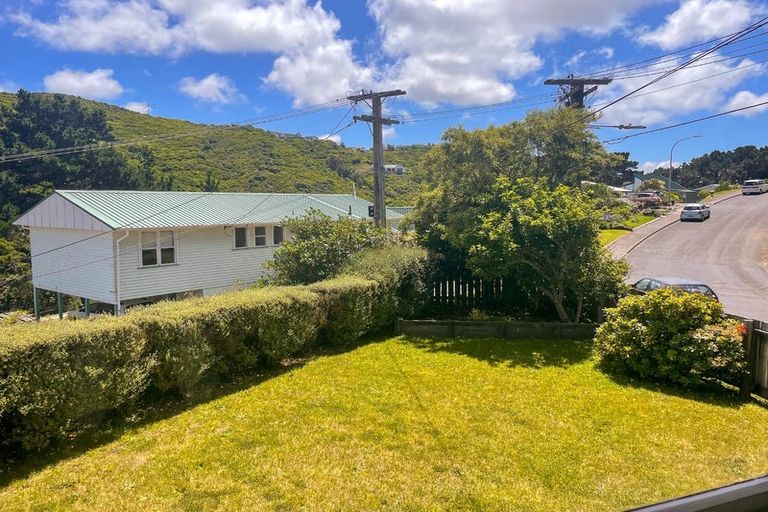 Photo of property in 15 Vancouver Street, Kingston, Wellington, 6021