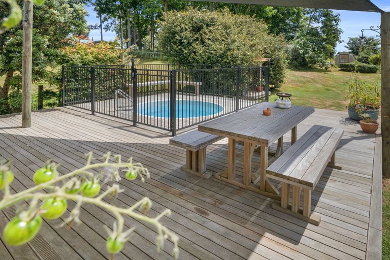 Photo of property in 292 Walton Road, Richmond Downs, Walton, 3475