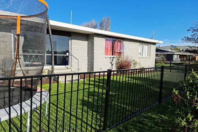 Photo of property in 19 Stacey Place, Woolston, Christchurch, 8062