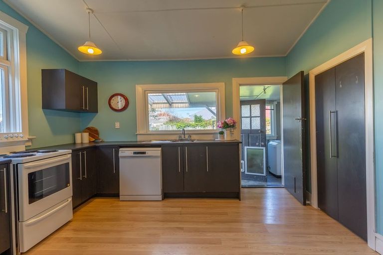 Photo of property in 24 Fawcett Street, South Dunedin, Dunedin, 9012