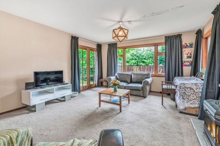 Photo of property in 1/5 Newland Street, Hoon Hay, Christchurch, 8025