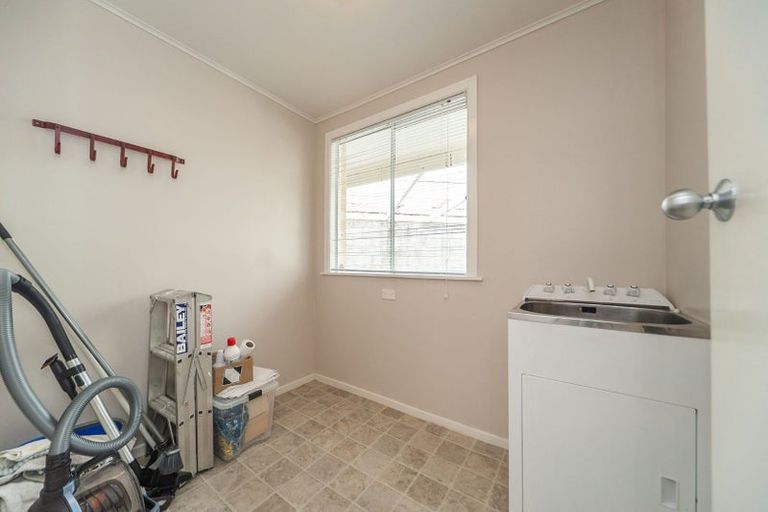 Photo of property in 13 Dunns Street, Silverstream, Upper Hutt, 5019