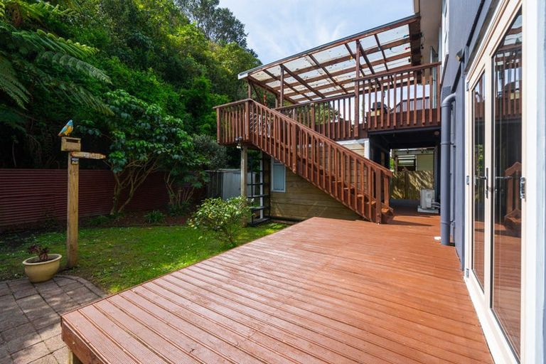 Photo of property in 40 Lincoln Avenue, Tawa, Wellington, 5028