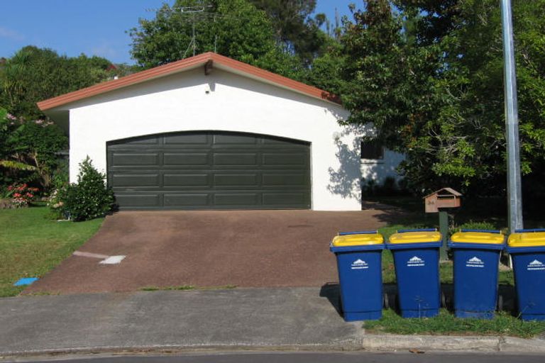 Photo of property in 34 Sandiacre Way, Browns Bay, Auckland, 0630