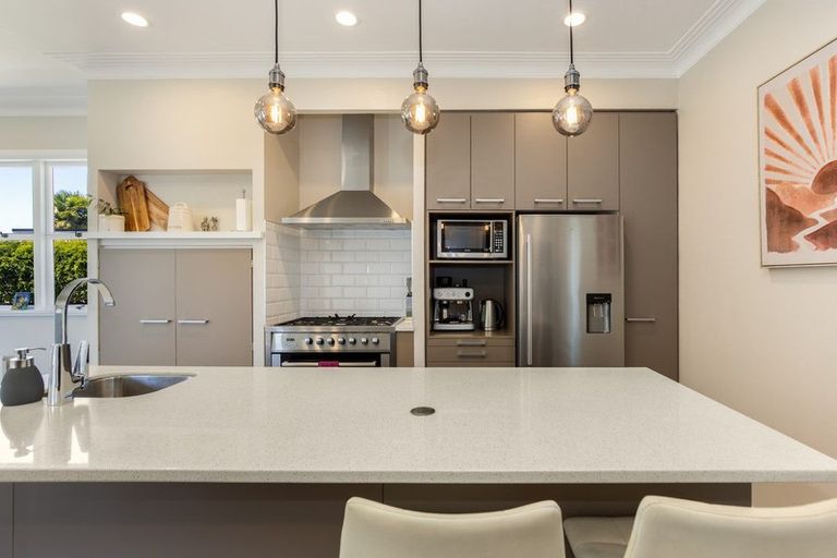 Photo of property in 49 Vogel Street, Cambridge, 3434