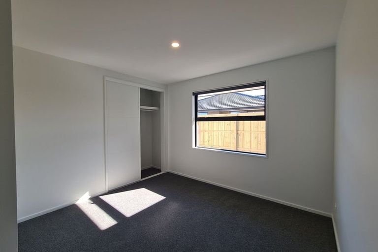 Photo of property in 38 Oriel Way, Rolleston, 7614