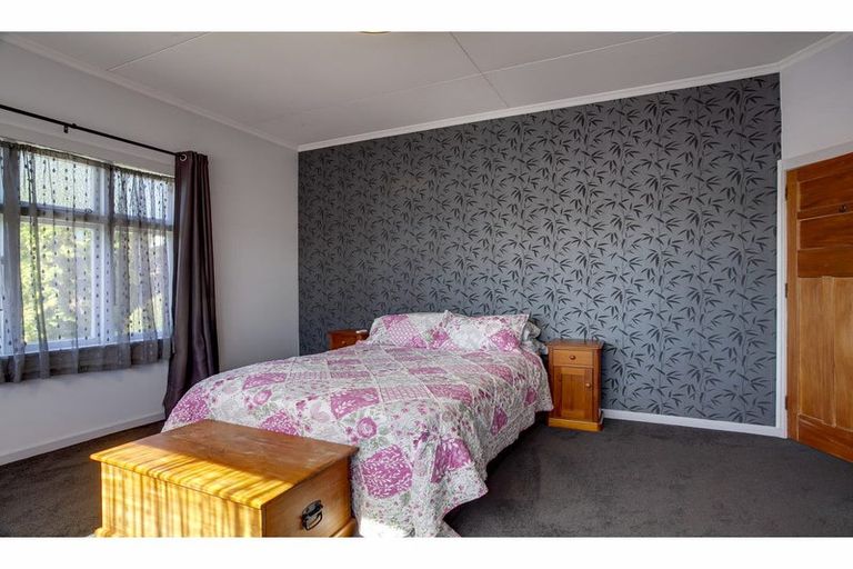 Photo of property in 32 Regent Street, West End, Timaru, 7910