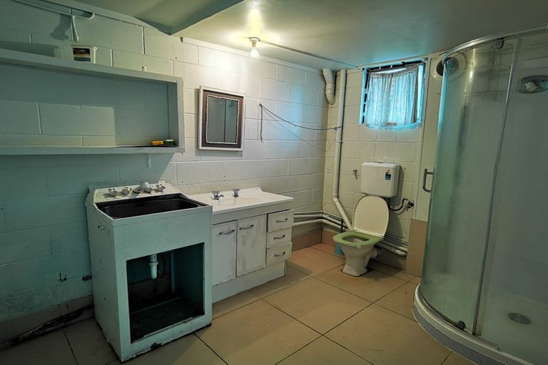 Photo of property in 154 Ti Rakau Drive, Pakuranga, Auckland, 2010