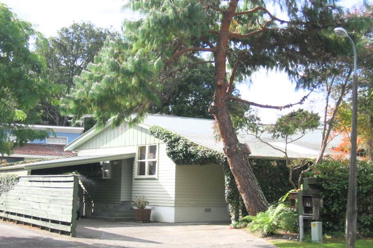 Photo of property in 10 Flavia Grove, Clouston Park, Upper Hutt, 5018