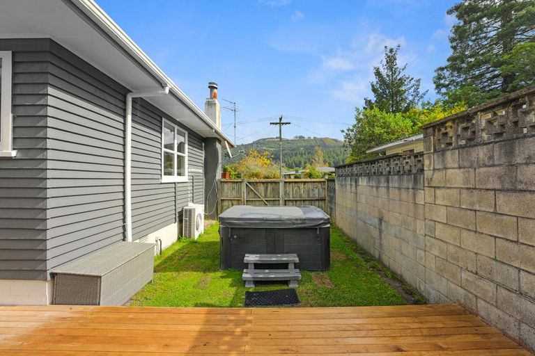 Photo of property in 72 Barnard Road, Fairy Springs, Rotorua, 3015