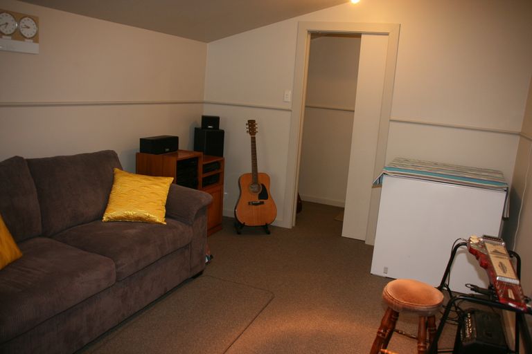 Photo of property in 18 Riccarton Road East, East Taieri, Mosgiel, 9024