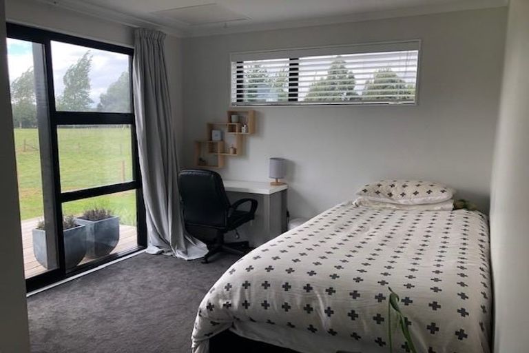 Photo of property in 34 Admiral Road, Gladstone, Masterton, 5883