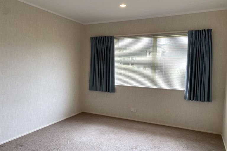 Photo of property in 1/4 Limerick Place, Dannemora, Auckland, 2016