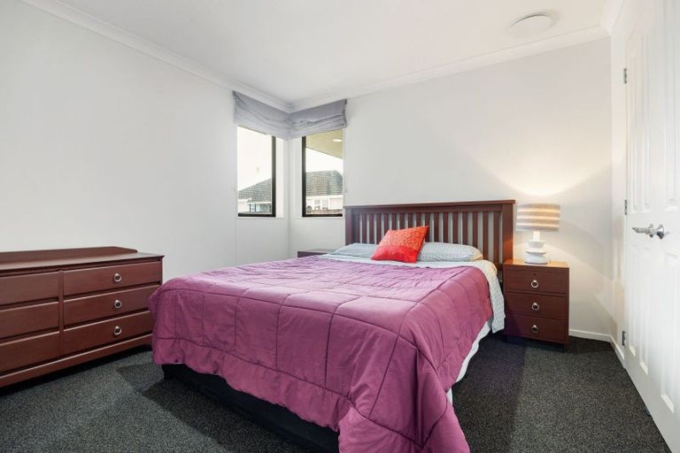 Photo of property in 1042a Heaphy Terrace, Fairfield, Hamilton, 3214