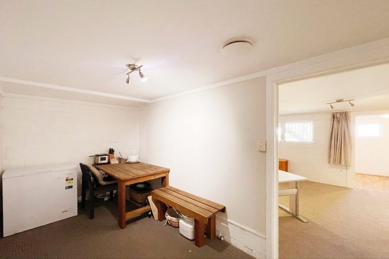 Photo of property in 35 Miramar Place, Pakuranga, Auckland, 2010