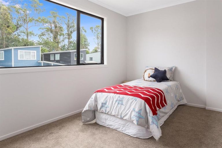 Photo of property in 4 Breakwater Way, Whitby, Porirua, 5024