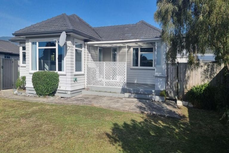 Photo of property in 32 Croucher Street, Richmond, 7020