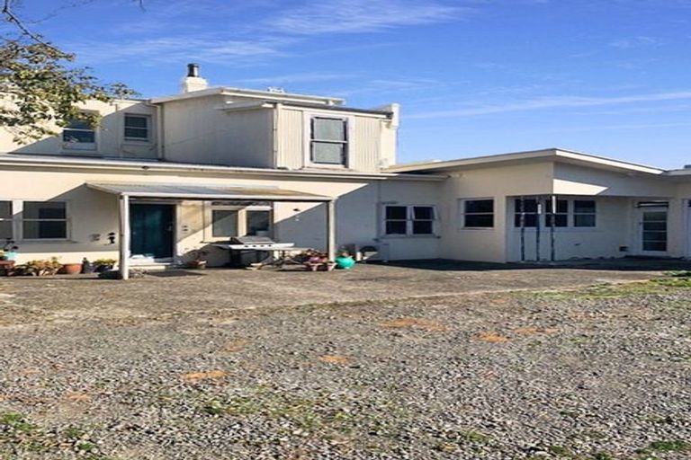 Photo of property in 12/14 High Street, Marton, 4710