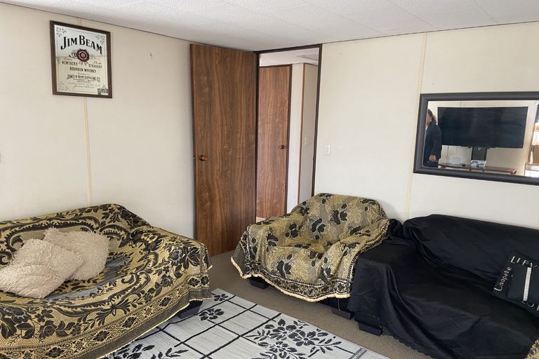 Photo of property in 1/30 Gifford Road, Papatoetoe, Auckland, 2025