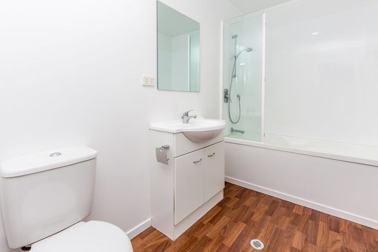Photo of property in 325/26 Morningside Drive, Morningside, Auckland, 1025