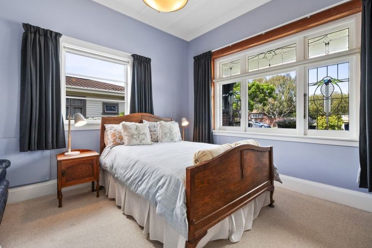 Photo of property in 77 Limbrick Street, Terrace End, Palmerston North, 4410