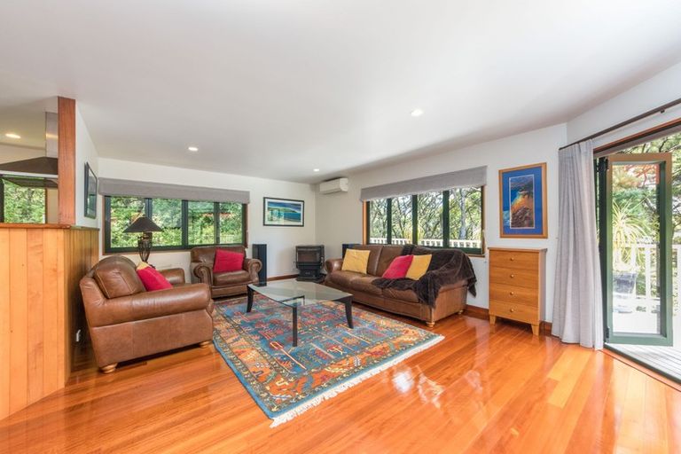 Photo of property in 134h Rangatira Road, Beach Haven, Auckland, 0626