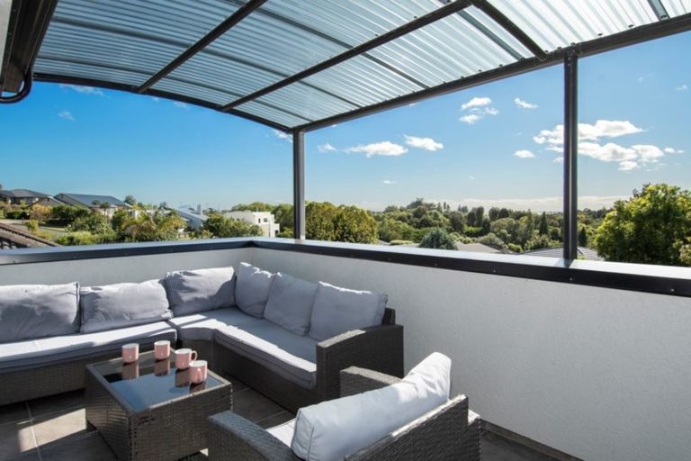 Photo of property in 26 Waipuna Grove, Welcome Bay, Tauranga, 3112