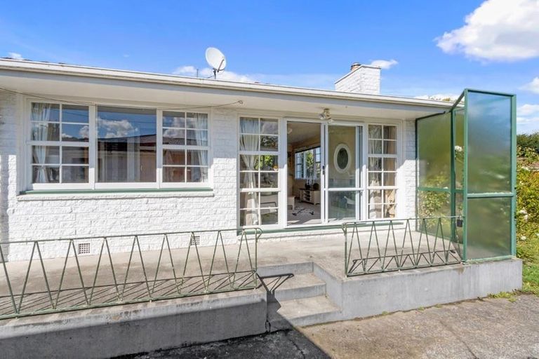 Photo of property in 1/1 Impala Place, Sockburn, Christchurch, 8042