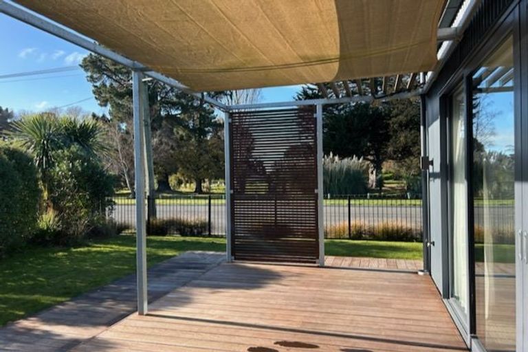 Photo of property in 286 Keyes Road, New Brighton, Christchurch, 8083