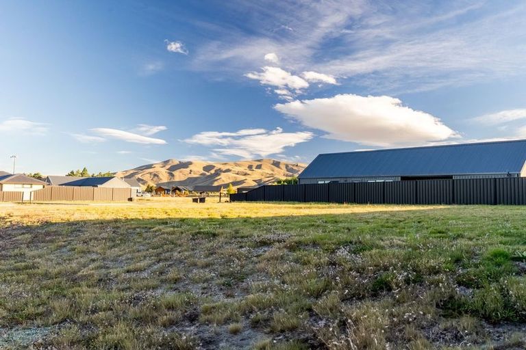 Photo of property in 10 Birch Hill Drive, Twizel, 7901
