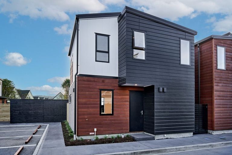 Photo of property in 4/564 High Street, Boulcott, Lower Hutt, 5010