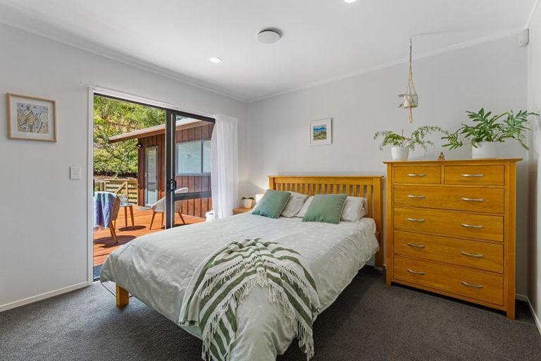 Photo of property in 20 Mccallum Drive, Sandspit, Warkworth, 0982