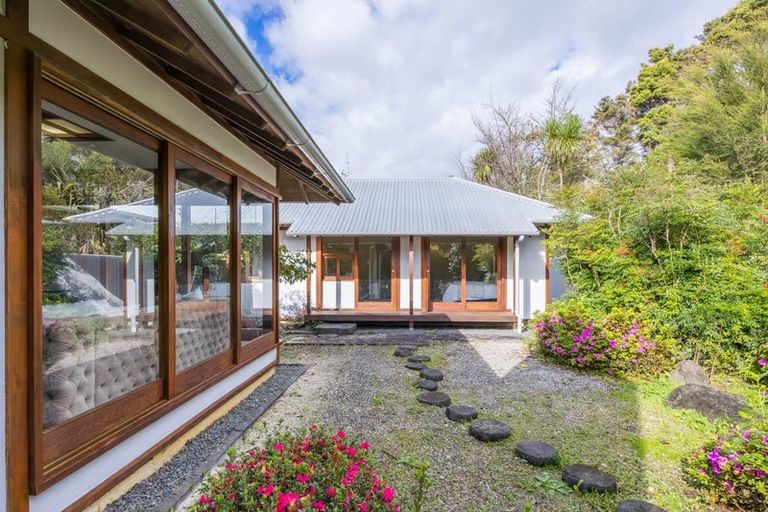 Photo of property in 106 Vaughans Road, Long Bay, Albany, 0792