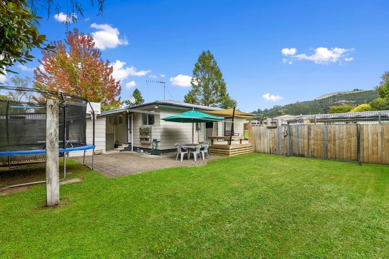 Photo of property in 14 Luke Place, Fairy Springs, Rotorua, 3015
