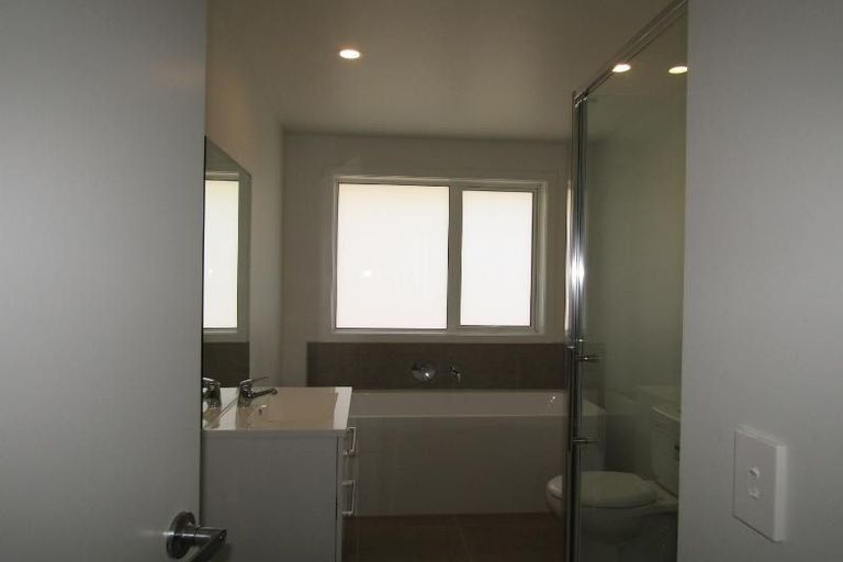 Photo of property in 35 Harakeke Drive, Wharewaka, Taupo, 3330