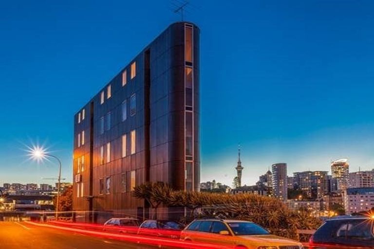 Photo of property in 2 Augustus Terrace, Parnell, Auckland, 1052