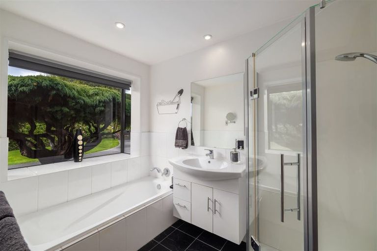Photo of property in 17 Nepal Place, Burnside, Christchurch, 8053
