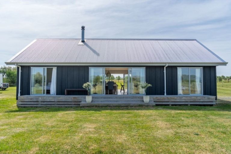 Photo of property in 262a Dakins Road, East Taratahi, Masterton, 5887