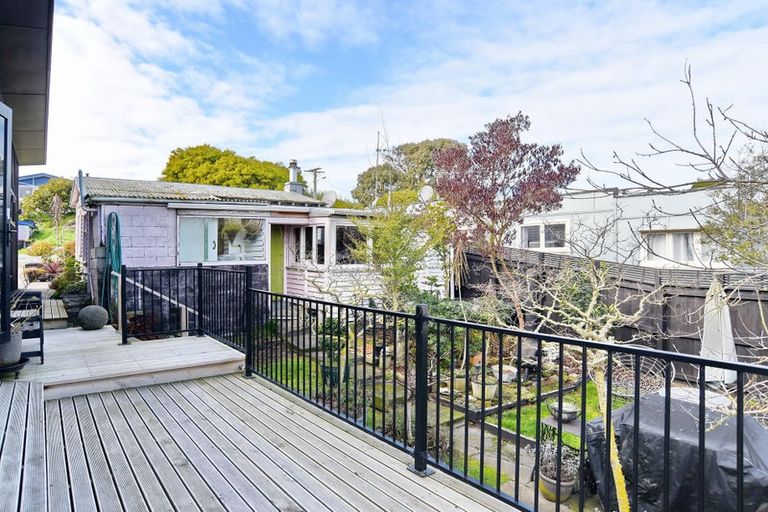 Photo of property in 43 Batten Grove, The Pines Beach, 7630