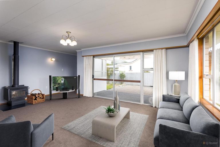 Photo of property in 11 Coronation Street, Waimate, 7924