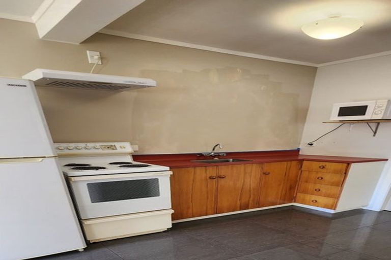 Photo of property in 49 Dowling Grove, Silverstream, Upper Hutt, 5019