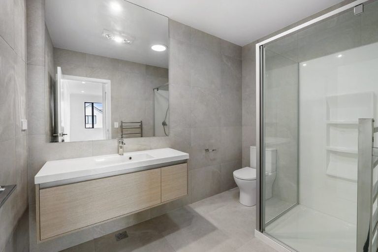 Photo of property in 8 Rigby Drive, Whenuapai, Auckland, 0618