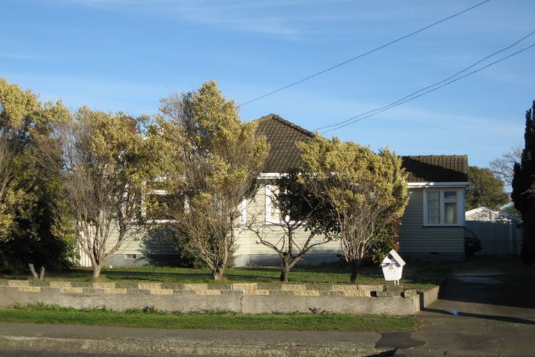 Photo of property in 115 Bower Avenue, New Brighton, Christchurch, 8083