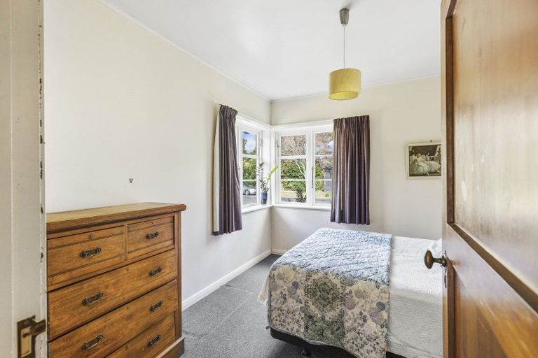 Photo of property in 54 Savage Crescent, West End, Palmerston North, 4412