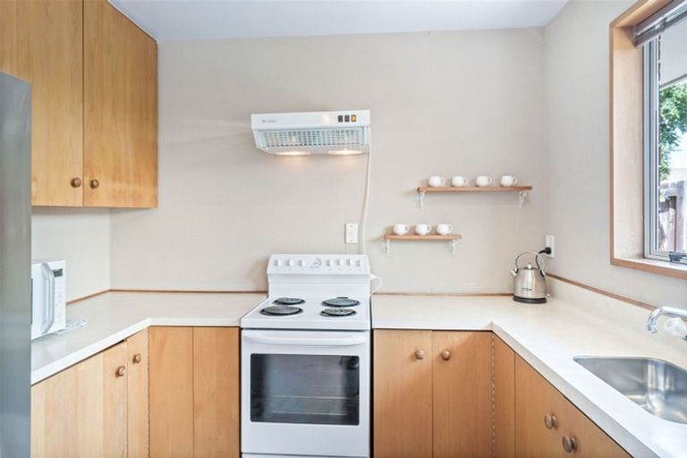 Photo of property in 2/97 Mandeville Street, Riccarton, Christchurch, 8011