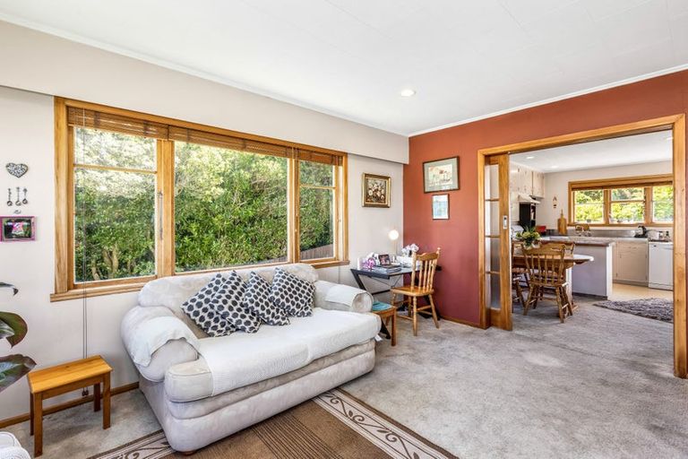 Photo of property in 8 Braemar Terrace, Johnsonville, Wellington, 6037