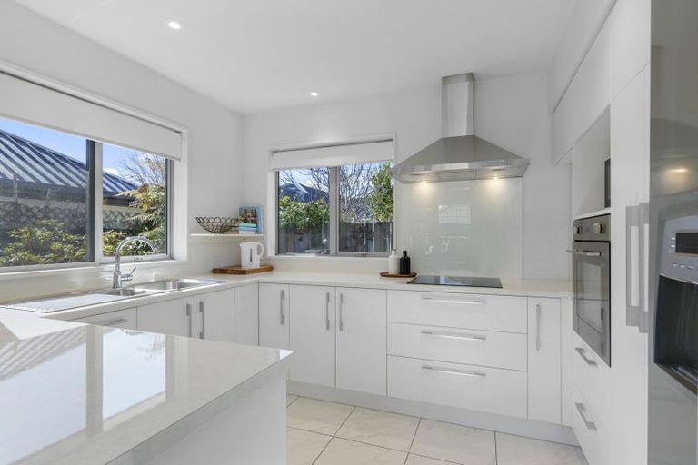Photo of property in 1 Herbs Place, Cashmere, Christchurch, 8022