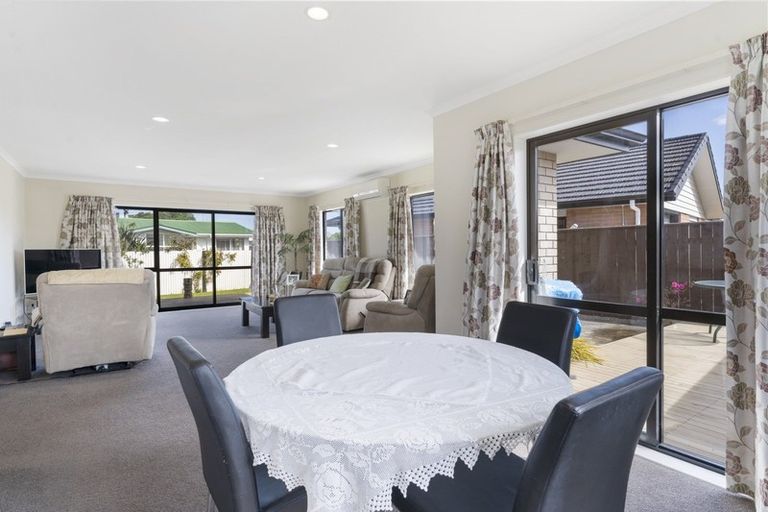 Photo of property in 3 Phoenix Court, Otaki, 5512