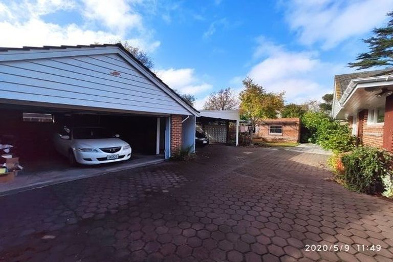 Photo of property in 56 Memorial Avenue, Ilam, Christchurch, 8053