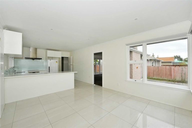Photo of property in 42 Carruthers Street, Ilam, Christchurch, 8041